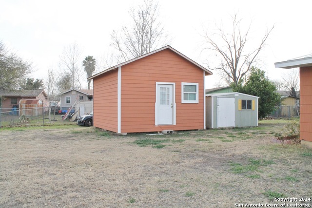 3302 Aragon Dr,San Antonio, TX 78211