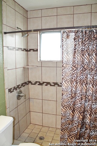 3302 Aragon Dr,San Antonio, TX 78211