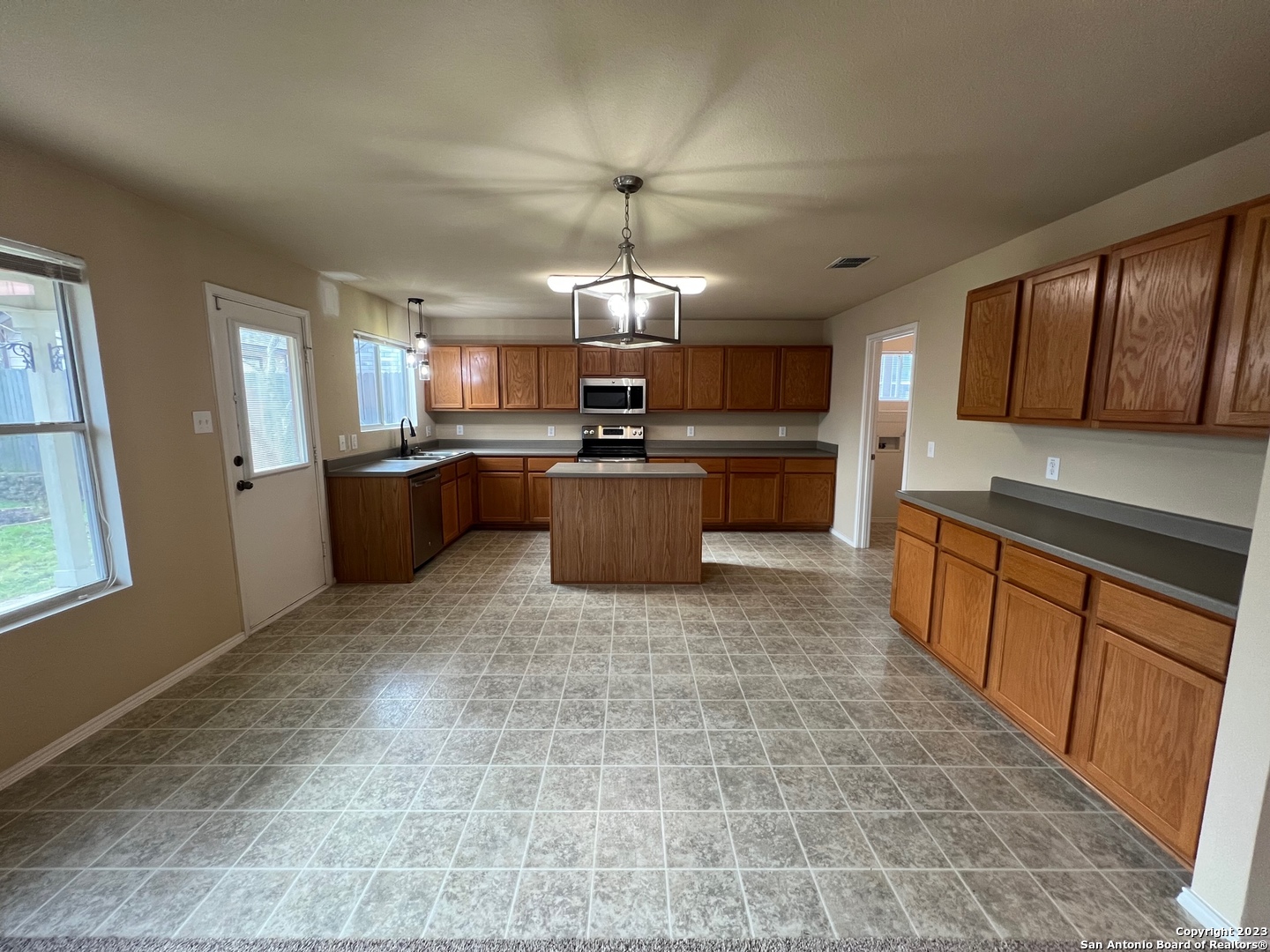 24706 CORRAL GABLES, San Antonio, TX 78261