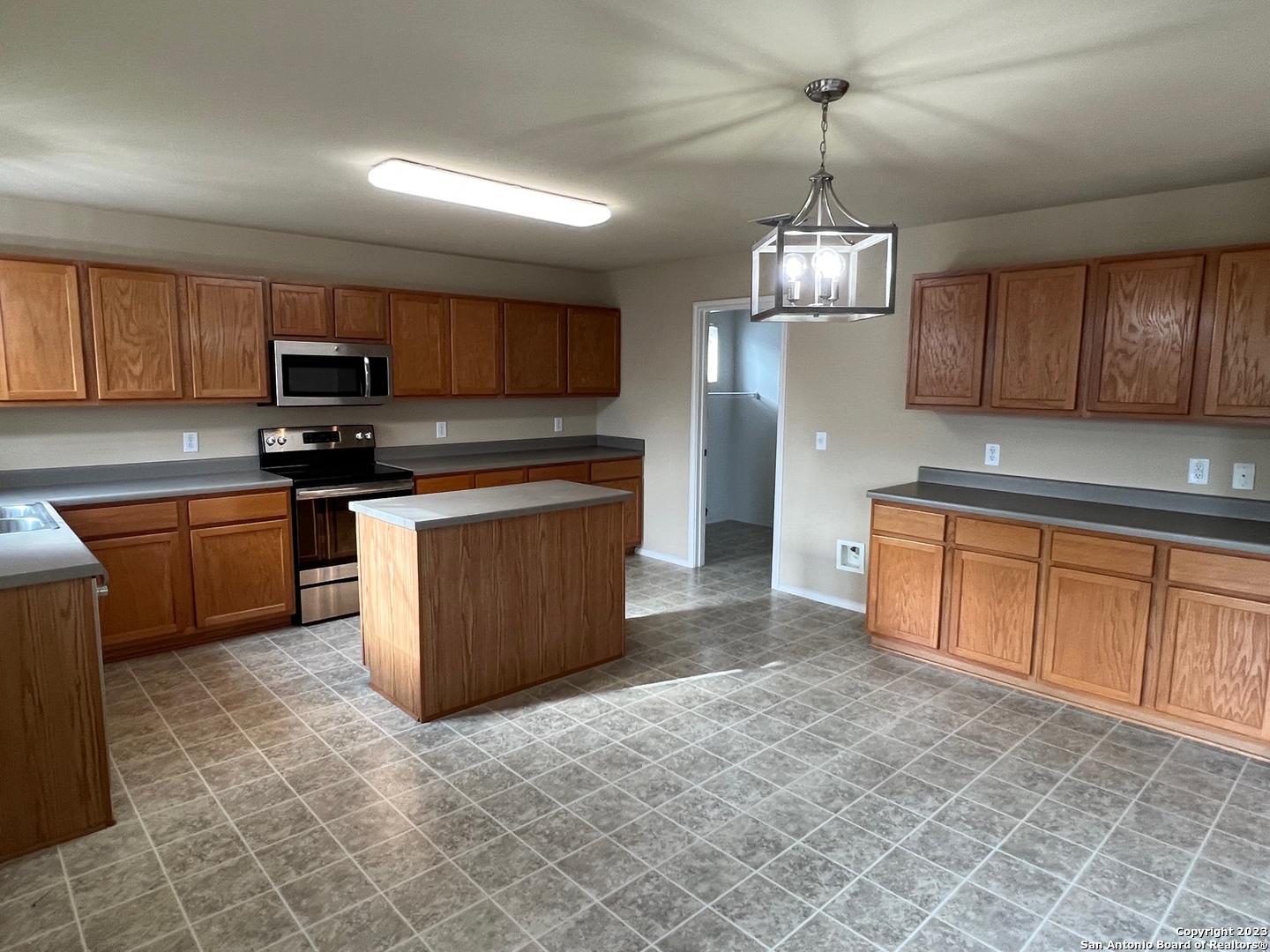 24706 CORRAL GABLES, San Antonio, TX 78261