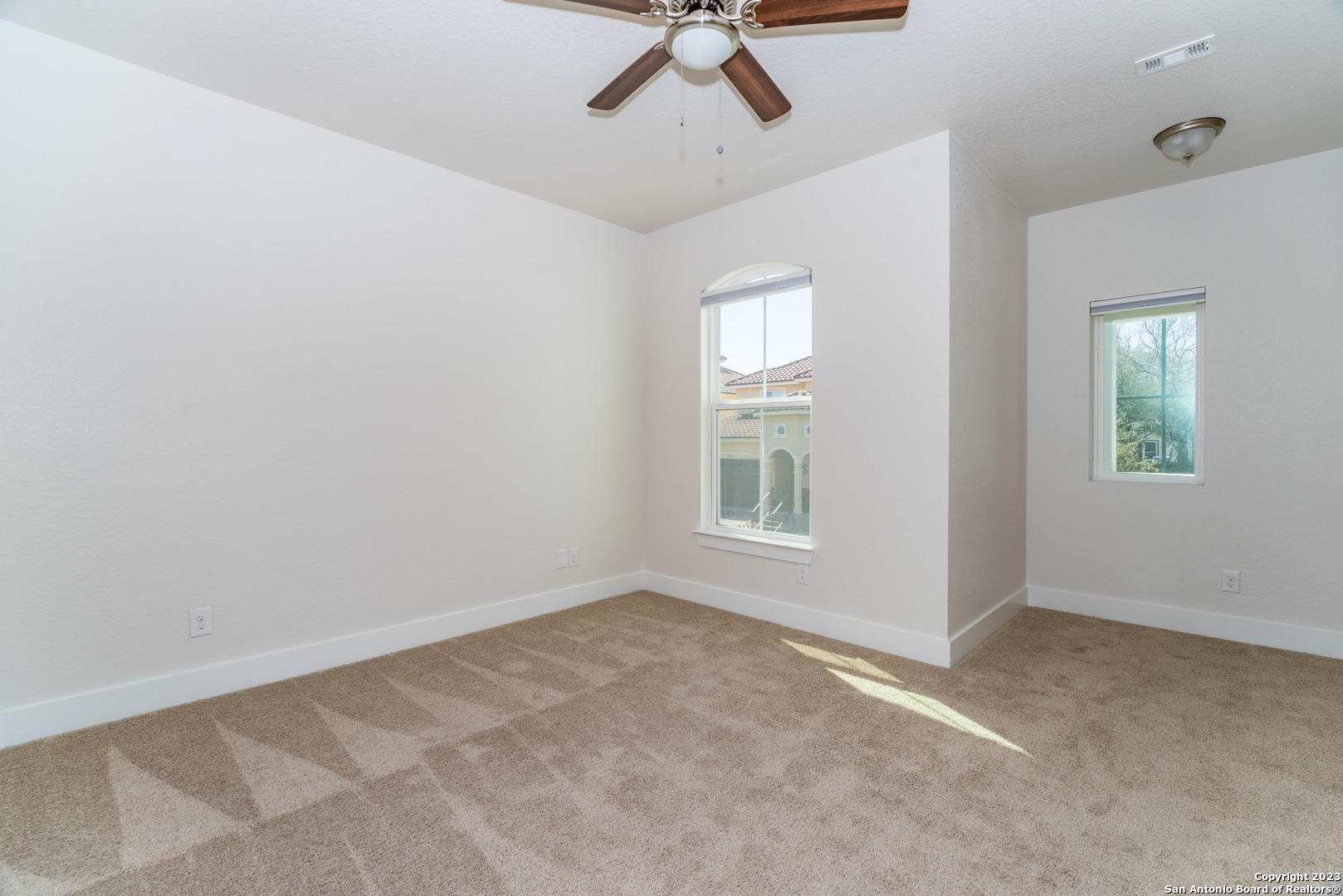 2747 DEL PILAR DR, San Antonio, TX 78232