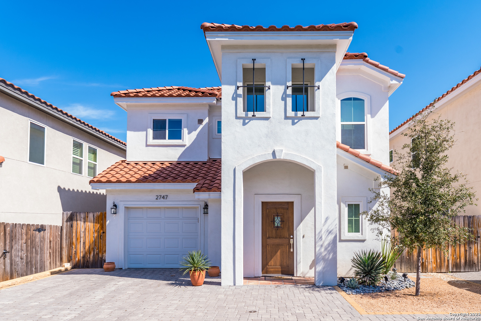 2747 DEL PILAR DR, San Antonio, TX 78232