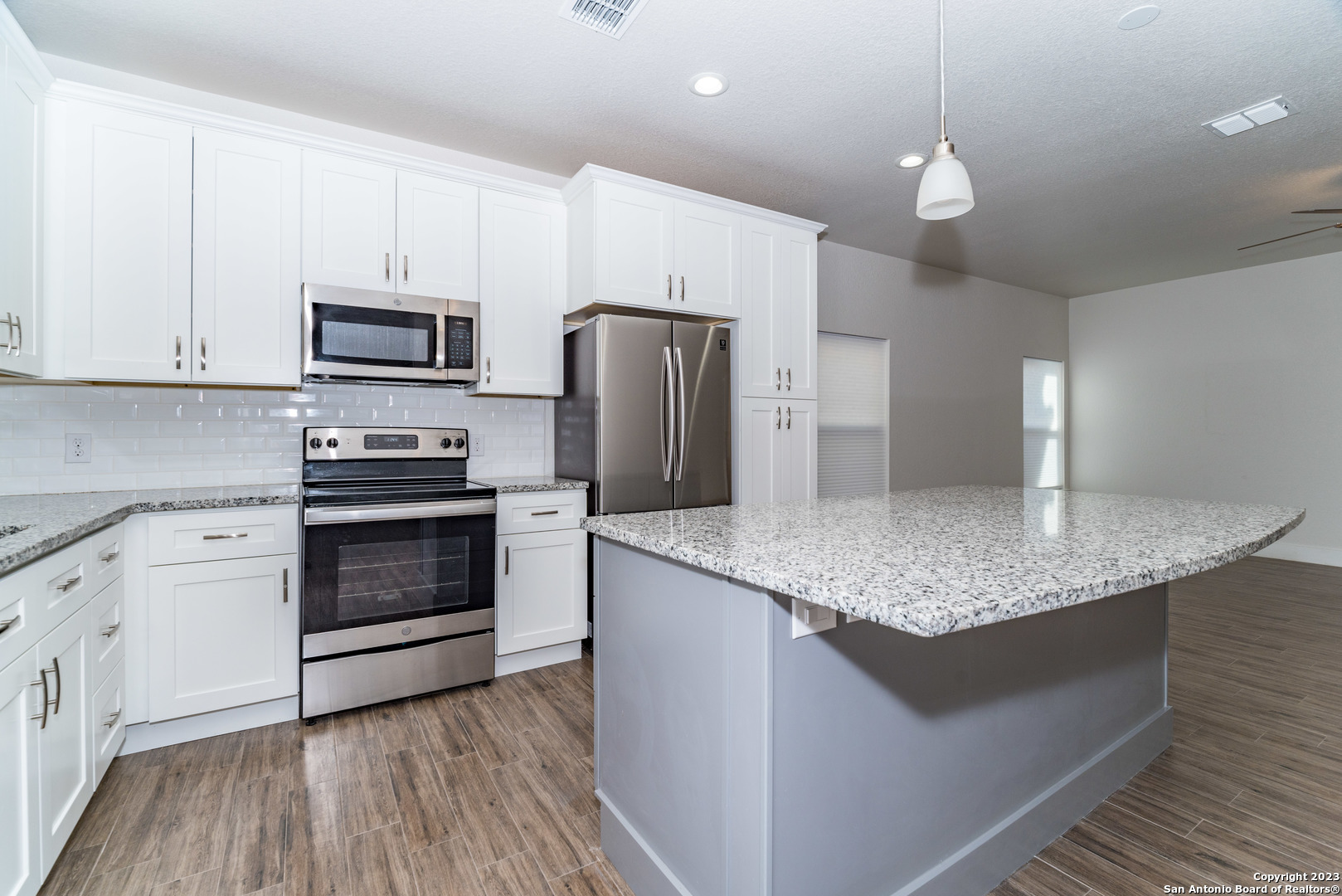 2747 DEL PILAR DR, San Antonio, TX 78232