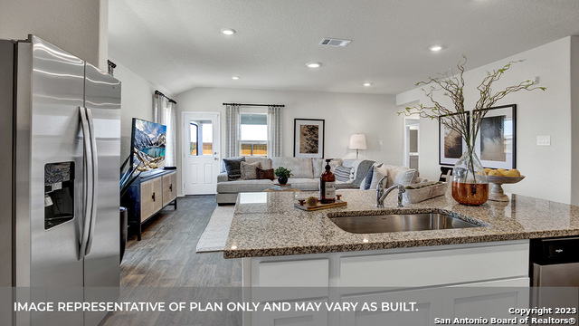 1000 SEEDLING LANE, Seguin, TX 78155