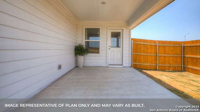1000 SEEDLING LANE, Seguin, TX 78155