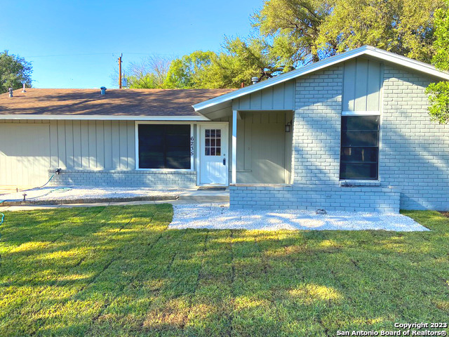 6235 FLINT ROCK DR, San Antonio, TX 78238