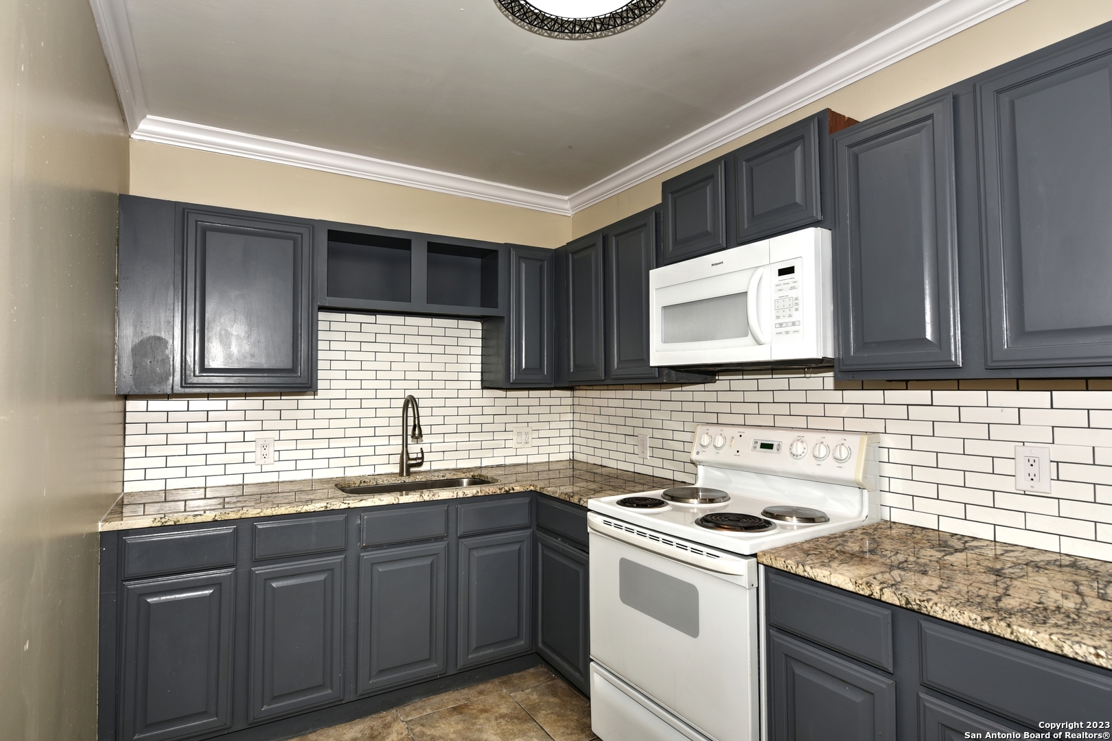 623 CLOWER, San Antonio, TX 78212
