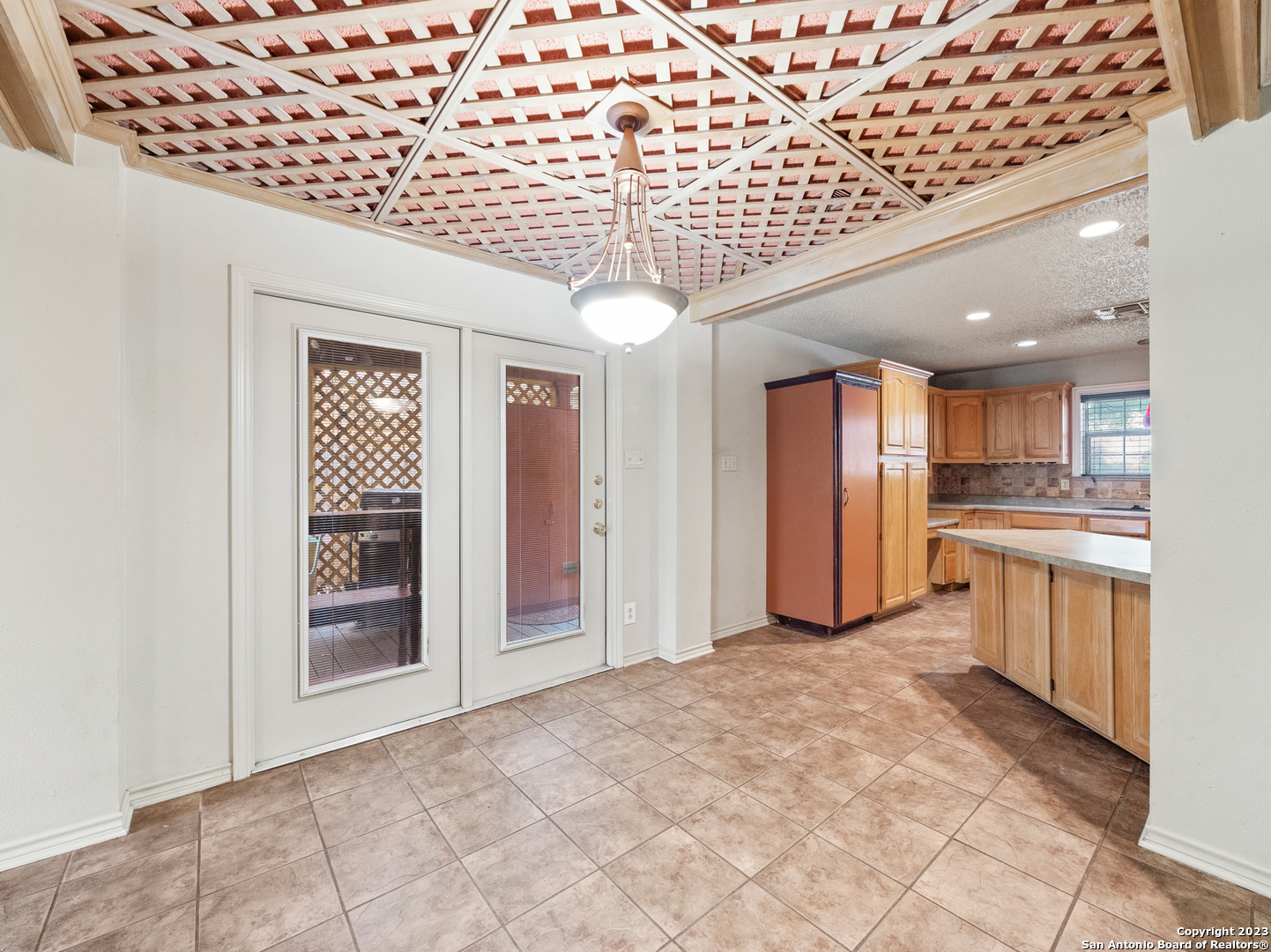 6302 SCRUB JAY, San Antonio, TX 78240