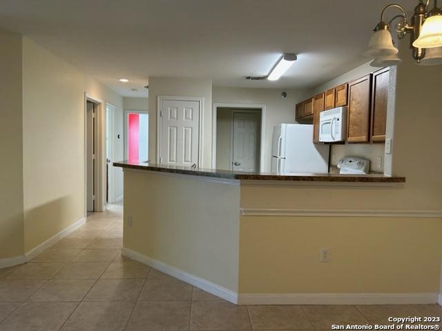 7323 SNOWDEN RD, #3105, San Antonio, TX 78240
