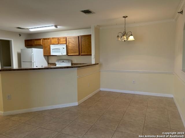 7323 SNOWDEN RD, #3105, San Antonio, TX 78240