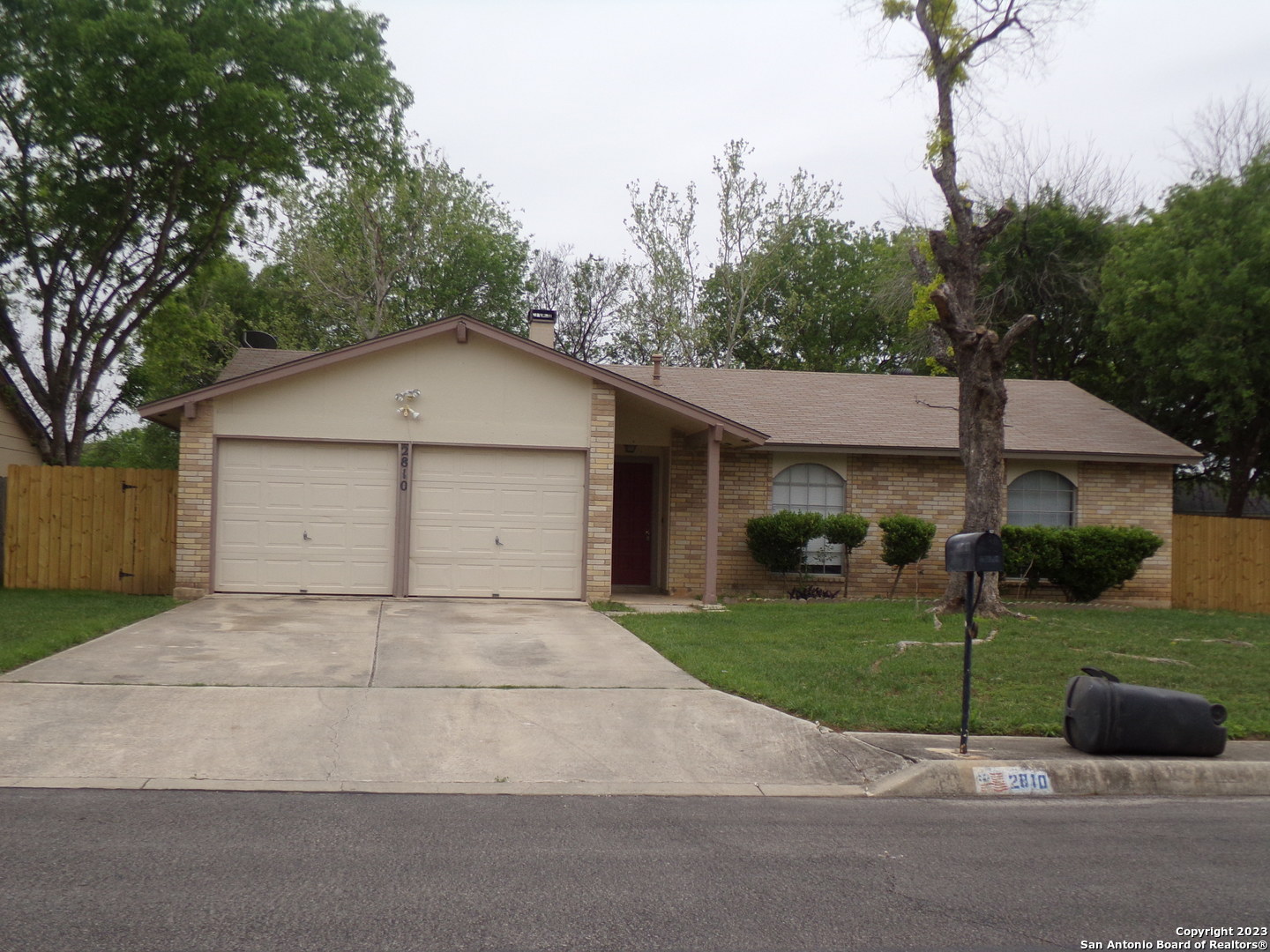 2810 MEADOW RIVER ST, San Antonio, TX 78251
