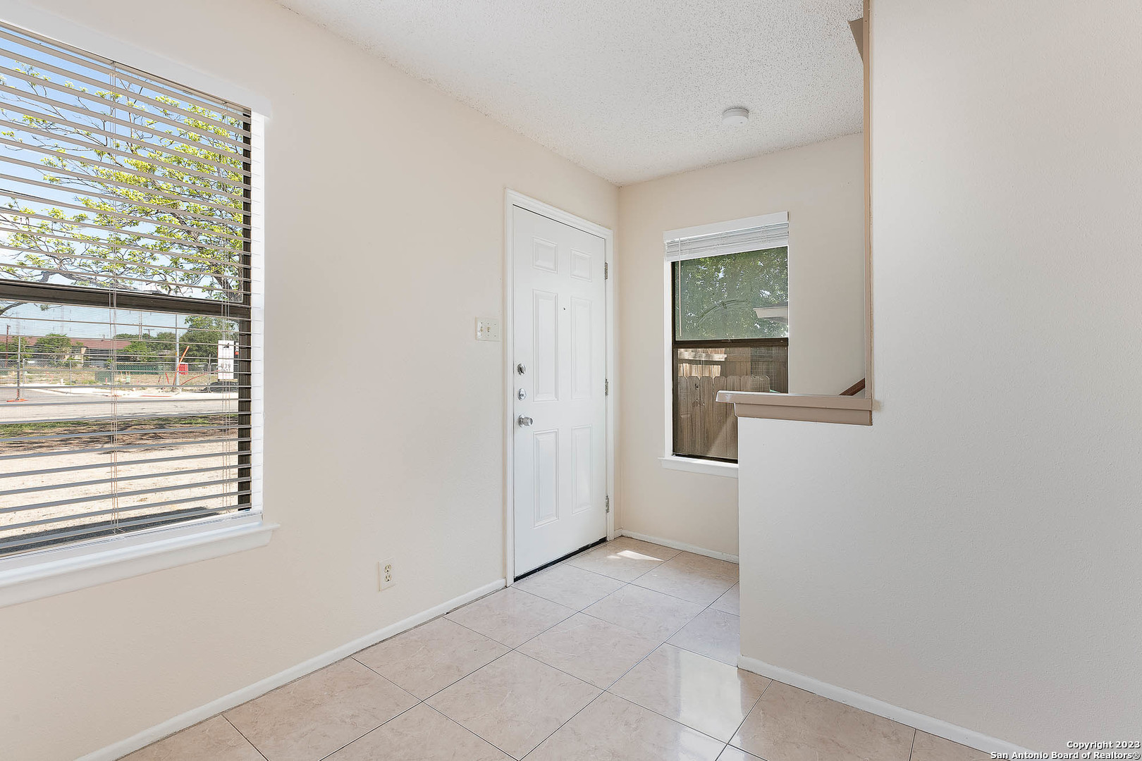 326 W BYRD BLVD, #1, Universal City, TX 78148