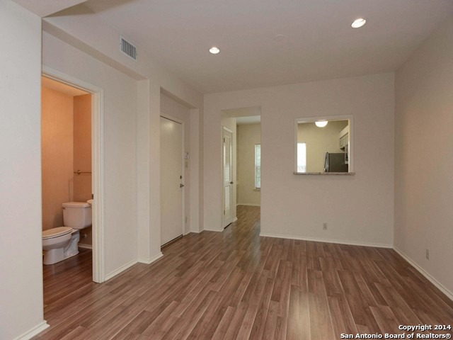 207 GRANDVIEW PL, #6, San Antonio, TX 78209