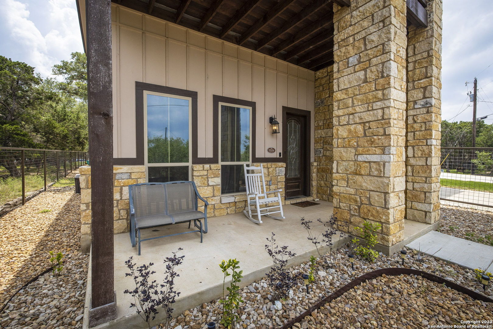 618 WAGON WHEEL DR   Canyon Lake TX 78133-5614