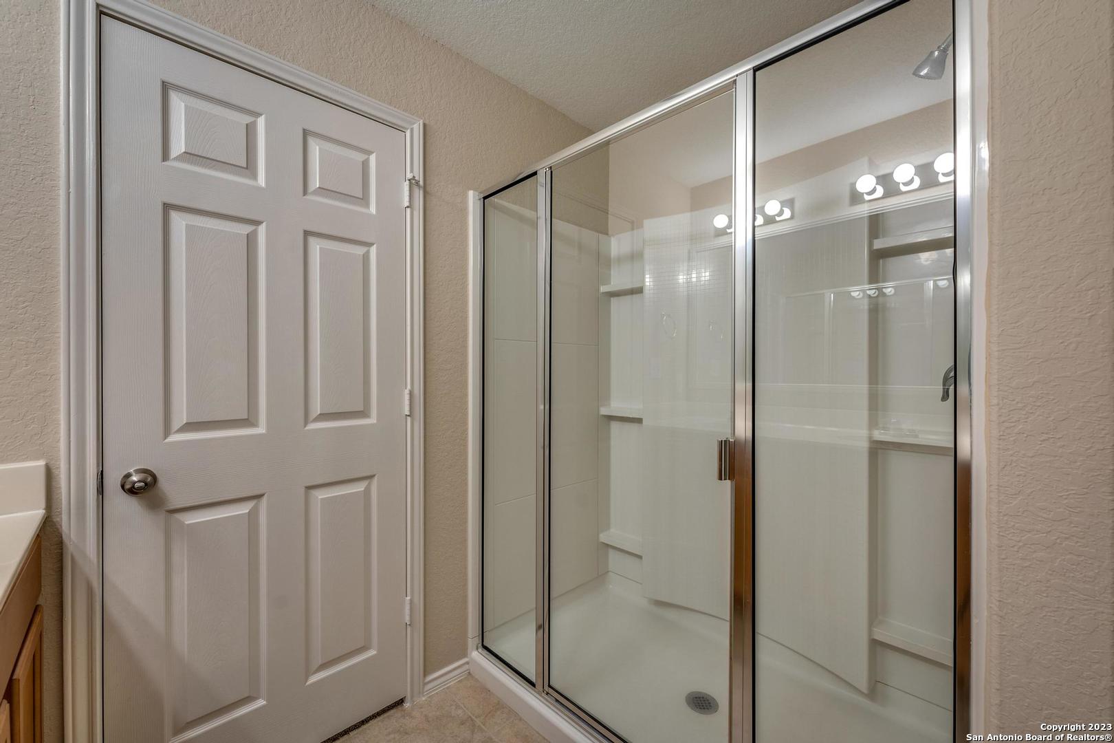10527 NOBLE CYN, San Antonio, TX 78254
