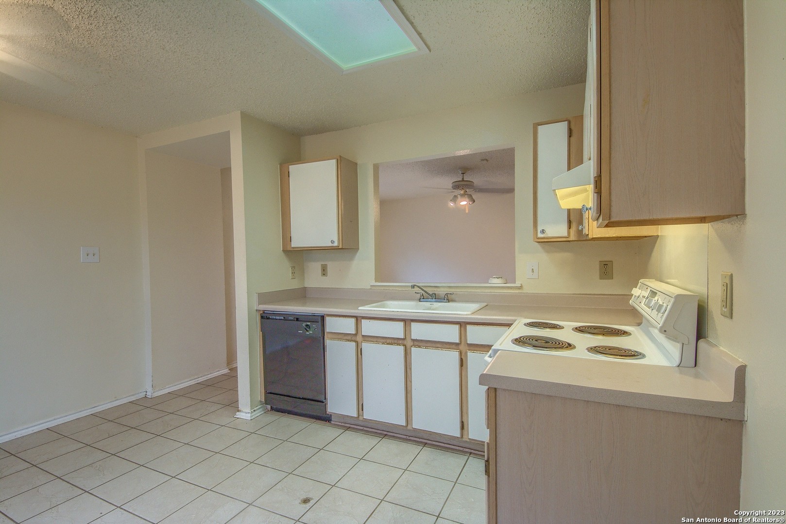 7611 SCENIC GLADE, San Antonio, TX 78249