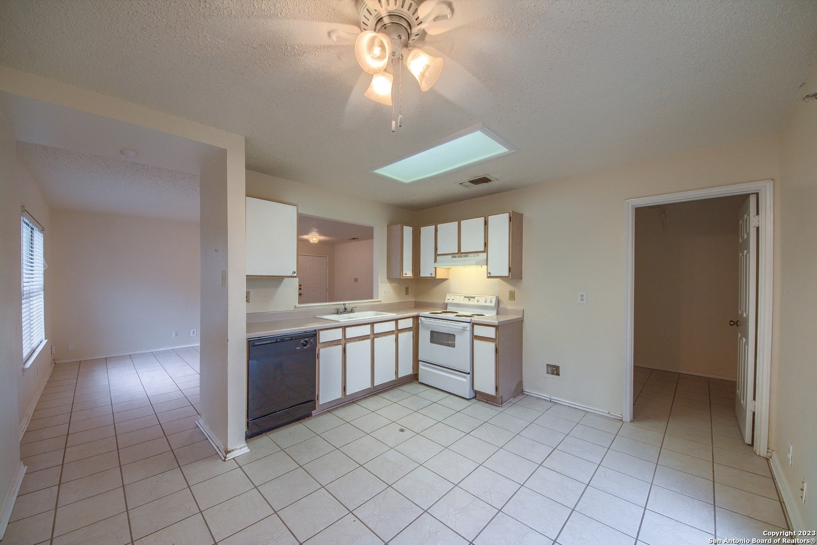7611 SCENIC GLADE, San Antonio, TX 78249