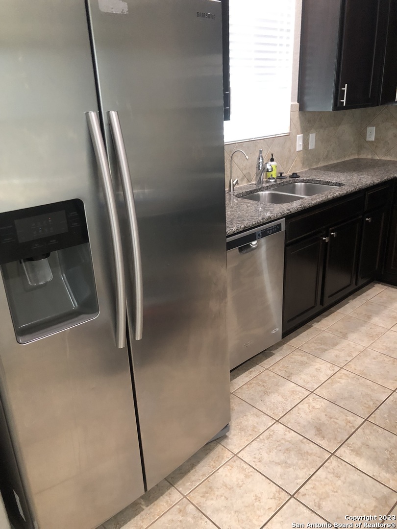 9515 Madison Creek, Converse, TX 78109