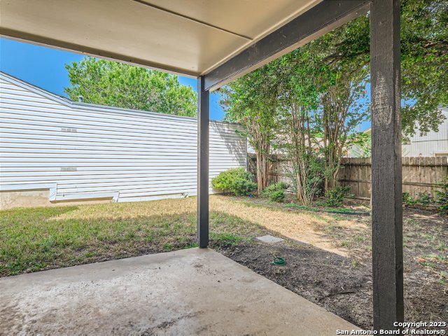 13806 Brays Forest, San Antonio, TX 78217