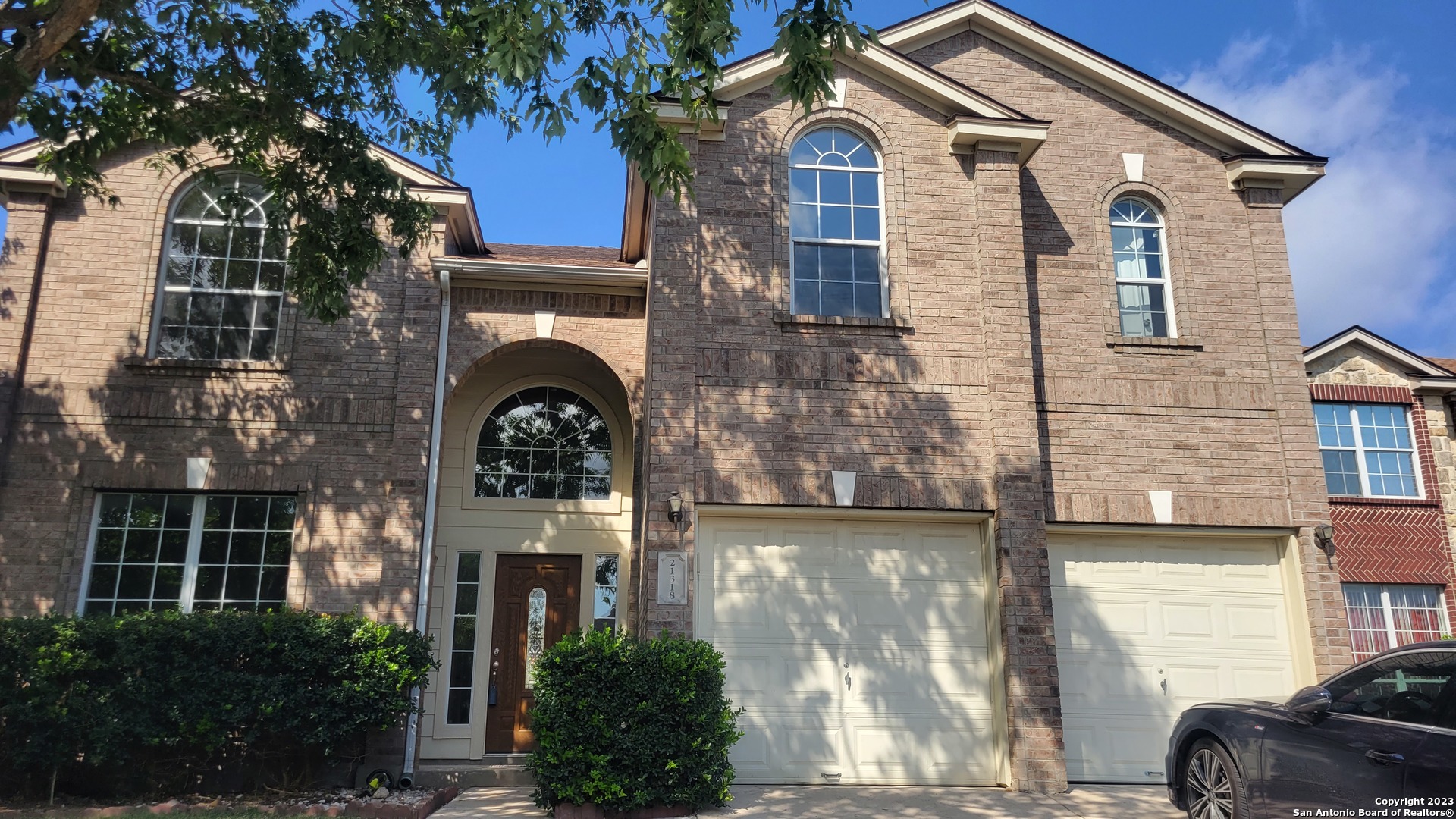 21318 Rio Sabinal Listing Cover Image