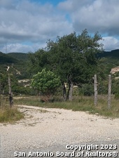 761 Bear Springs Rd Listing Cover Image