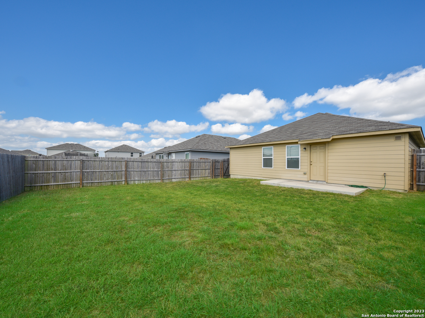 13130 HEATHERS ARROW, St Hedwig, TX 78152