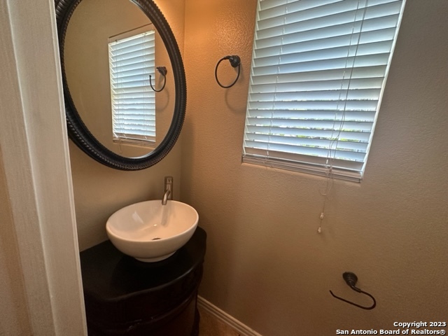 8411 Jaclyn Park, San Antonio, TX 78250